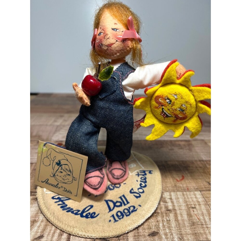Vintage Annalee 1992 School Days Doll with Apple and Sunshine Accessory